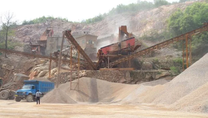 stone base - main image