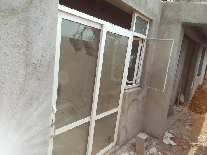 Aluminium doors and windows - image 3