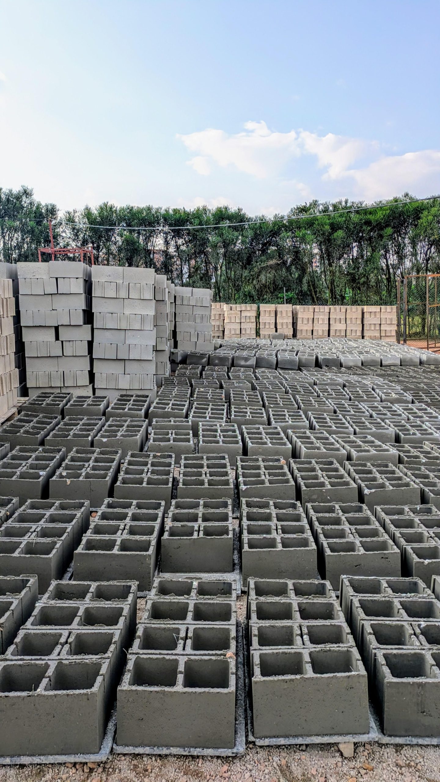 hollow concrete blocks - main image
